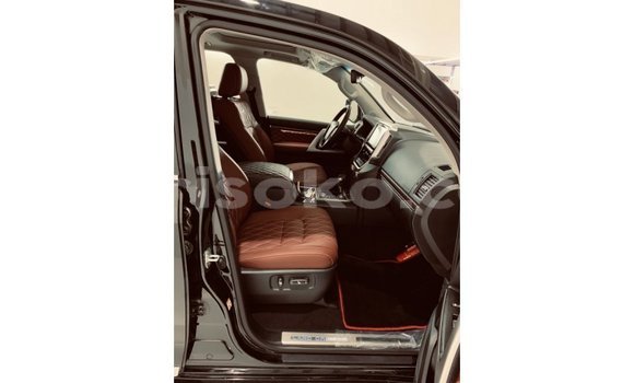 Buy Import Toyota Land Cruiser Black Car in Import - Dubai in Rwanda Buy Import Toyota Land Cruiser Black Car in Import - Dubai in Rwanda
