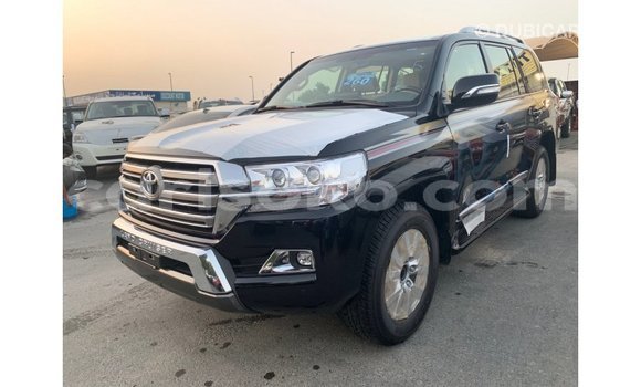 اشتري Imported Toyota Land Cruiser Noir سيارة في Import - Dubai في Rwanda اشتري Imported Toyota Land Cruiser Noir سيارة في Import - Dubai في Rwanda