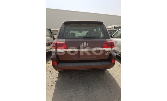 Acheter Import Voiture Toyota Land Cruiser Marron à Import - Dubai, Rwanda Acheter Import Voiture Toyota Land Cruiser Marron à Import - Dubai, Rwanda