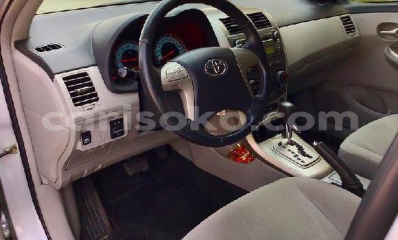 اشتري مستعمل Toyota Corolla Gris سيارة في Kigali في Rwanda اشتري مستعمل Toyota Corolla Gris سيارة في Kigali في Rwanda