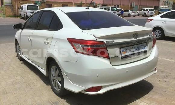 اشتري مستعمل Toyota Yaris Gris سيارة في Kigali في Rwanda اشتري مستعمل Toyota Yaris Gris سيارة في Kigali في Rwanda