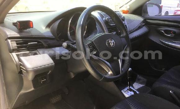 اشتري مستعمل Toyota Yaris Gris سيارة في Kigali في Rwanda اشتري مستعمل Toyota Yaris Gris سيارة في Kigali في Rwanda