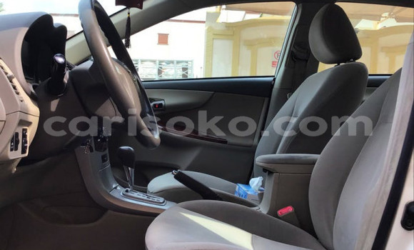 اشتري مستعمل Toyota Corolla Blanc سيارة في Kigali في Rwanda اشتري مستعمل Toyota Corolla Blanc سيارة في Kigali في Rwanda