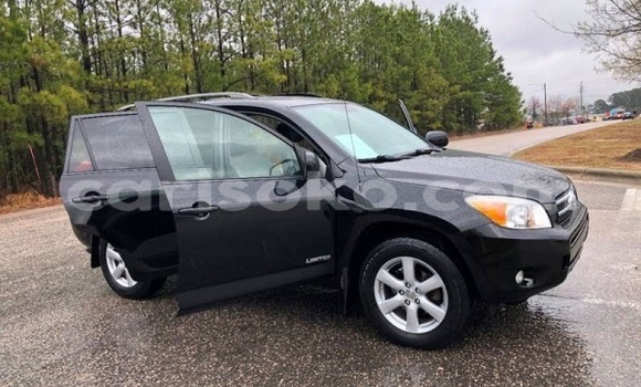اشتري مستعمل Toyota RAV4 Noir سيارة في Kigali في Rwanda اشتري مستعمل Toyota RAV4 Noir سيارة في Kigali في Rwanda