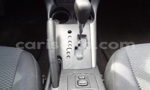 اشتري مستعمل Toyota RAV4 Bleu سيارة في Kigali في Rwanda اشتري مستعمل Toyota RAV4 Bleu سيارة في Kigali في Rwanda