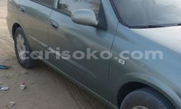 Acheter Occasion Voiture Nissan Sunny Gris à Kigali, Rwanda Acheter Occasion Voiture Nissan Sunny Gris à Kigali, Rwanda