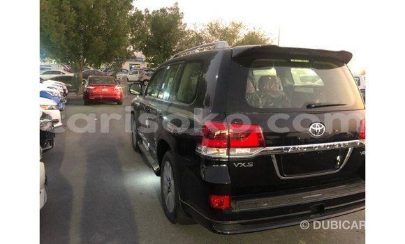 اشتري Imported Toyota Land Cruiser Noir سيارة في Import - Dubai في Rwanda اشتري Imported Toyota Land Cruiser Noir سيارة في Import - Dubai في Rwanda