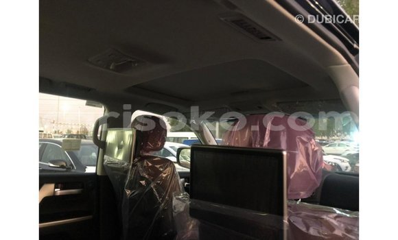 اشتري Imported Toyota Land Cruiser Noir سيارة في Import - Dubai في Rwanda اشتري Imported Toyota Land Cruiser Noir سيارة في Import - Dubai في Rwanda