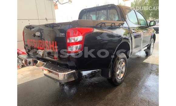 اشتري Imported Mitsubishi L200 Noir سيارة في Import - Dubai في Rwanda اشتري Imported Mitsubishi L200 Noir سيارة في Import - Dubai في Rwanda