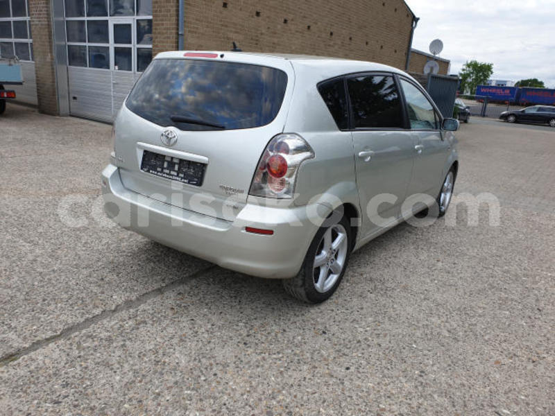 Big with watermark toyota corolla verso rwanda kigali 10015