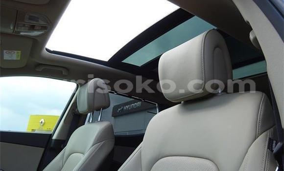 Buy Used Hyundai Santa Fe Black Car in Kigali in Rwanda Buy Used Hyundai Santa Fe Black Car in Kigali in Rwanda