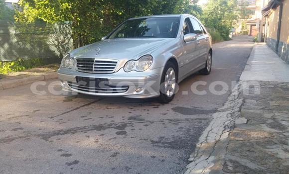 Acheter Occasion Voiture Mercedes-Benz 230 Autre à Kigali, Rwanda Acheter Occasion Voiture Mercedes-Benz 230 Autre à Kigali, Rwanda
