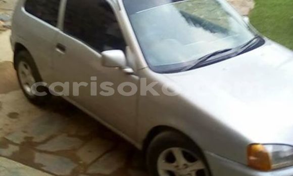 اشتري مستعمل Toyota Starlet Gris سيارة في Kigali في Rwanda اشتري مستعمل Toyota Starlet Gris سيارة في Kigali في Rwanda