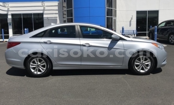 Buy Used Hyundai Sonata Silver Car in Kigali in Rwanda Buy Used Hyundai Sonata Silver Car in Kigali in Rwanda