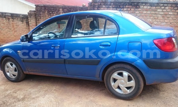 Acheter Occasion Voiture Kia Pride Bleu à Kigali, Rwanda