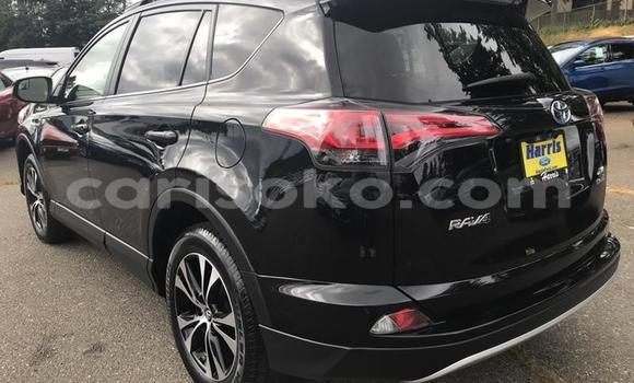 Acheter Occasion Voiture Toyota RAV4 Noir à Kigali, Rwanda Acheter Occasion Voiture Toyota RAV4 Noir à Kigali, Rwanda