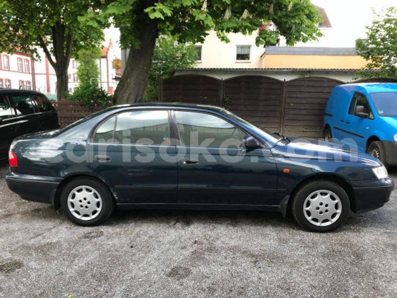 Big with watermark toyota carina e rwanda kigali 10166