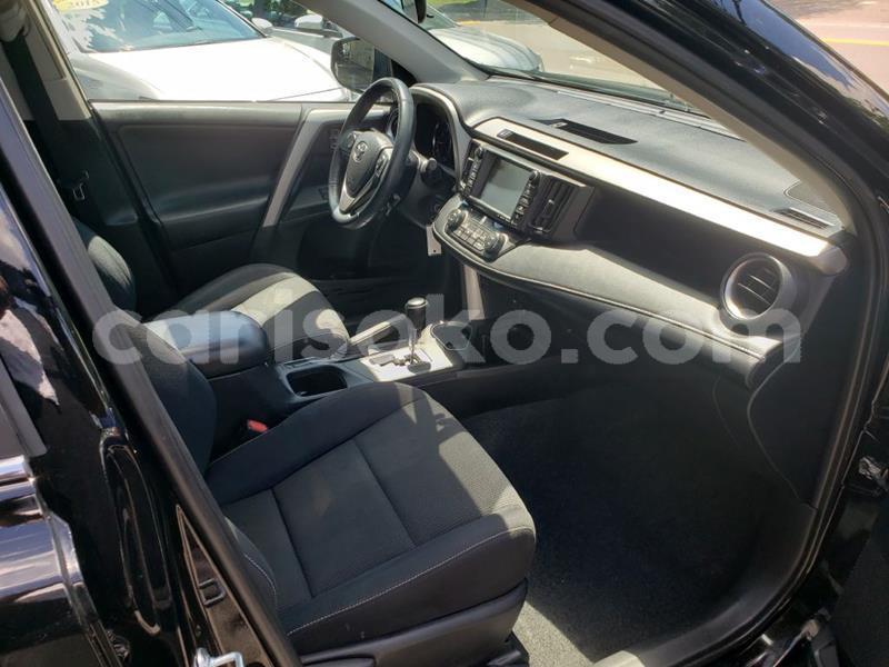 Big with watermark toyota rav4 rwanda kigali 10168