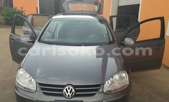 Acheter Occasion Voiture Volkswagen Golf Noir à Kigali au Rwanda Acheter Occasion Voiture Volkswagen Golf Noir à Kigali au Rwanda