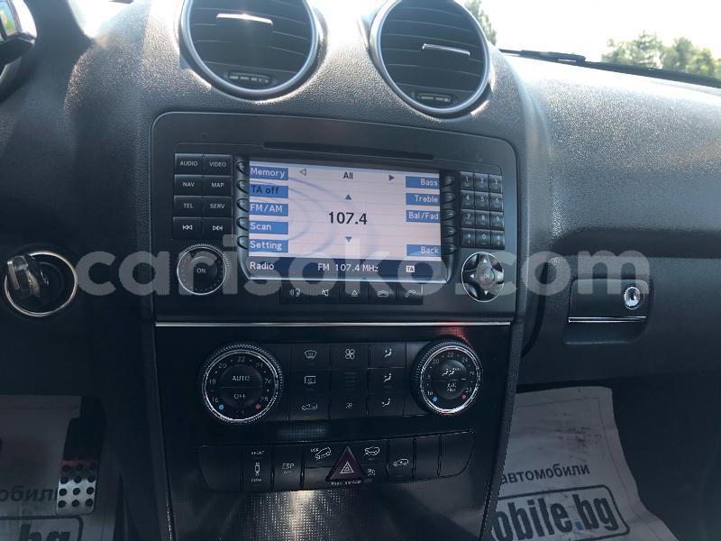 Big with watermark mercedes benz ml%e2%80%93class rwanda kigali 10211