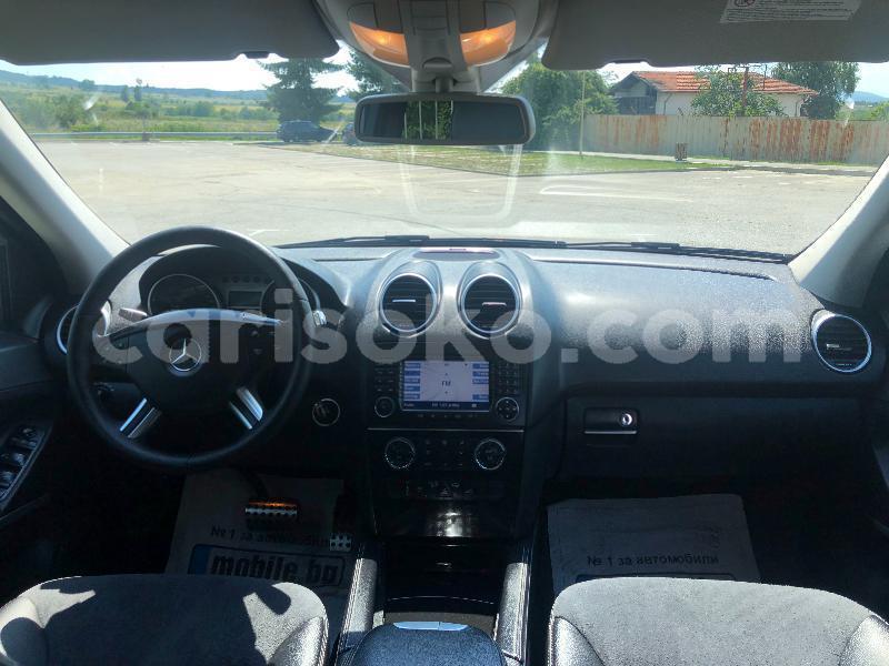 Big with watermark mercedes benz ml%e2%80%93class rwanda kigali 10211