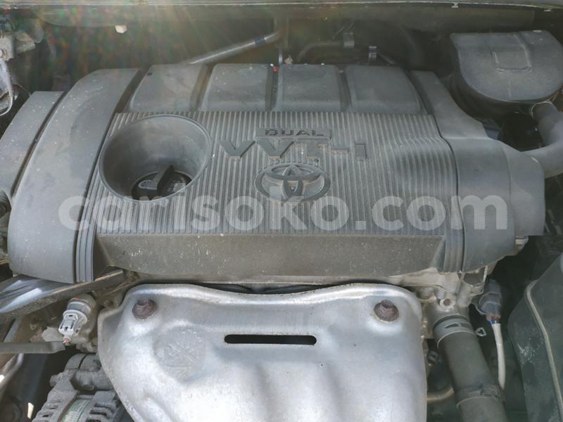 Big with watermark toyota venza rwanda kigali 10216