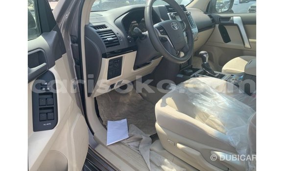 اشتري Imported Toyota Prado Marron سيارة في Import - Dubai في Rwanda اشتري Imported Toyota Prado Marron سيارة في Import - Dubai في Rwanda