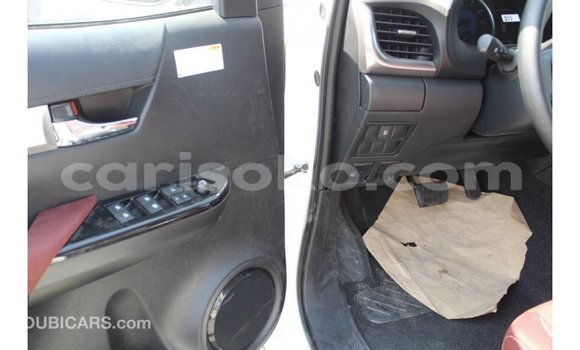 اشتري Imported Toyota Hilux Blanc سيارة في Import - Dubai في Rwanda اشتري Imported Toyota Hilux Blanc سيارة في Import - Dubai في Rwanda
