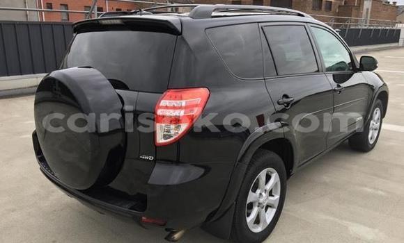 Sayi Na hannu Toyota RAV4 Beige Mota in Kigali a Rwanda Sayi Na hannu Toyota RAV4 Beige Mota in Kigali a Rwanda