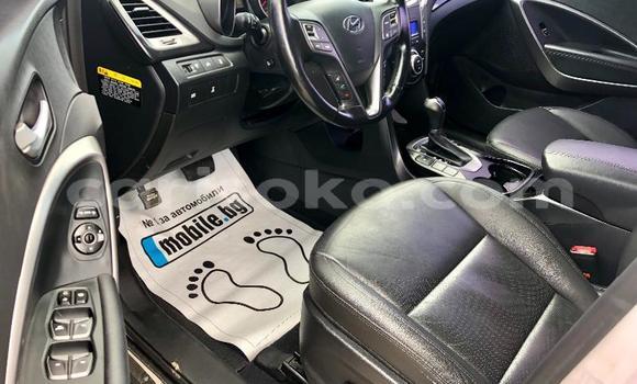Buy Used Hyundai Santa Fe Other Car in Kigali in Rwanda Buy Used Hyundai Santa Fe Other Car in Kigali in Rwanda