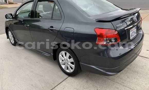 Sayi Na hannu Toyota Yaris Verso Beige Mota in Kigali a Rwanda Sayi Na hannu Toyota Yaris Verso Beige Mota in Kigali a Rwanda