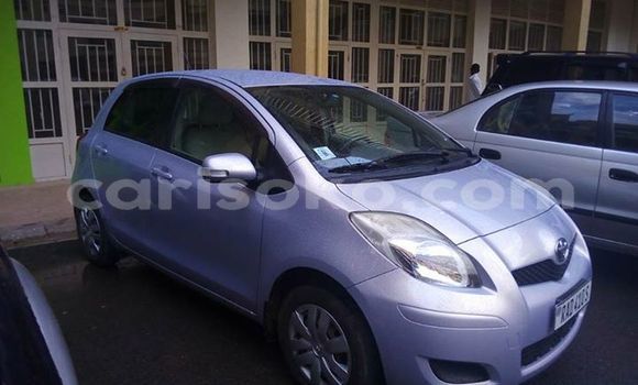 اشتري مستعمل Toyota Vitz Gris سيارة في Kigali في Rwanda اشتري مستعمل Toyota Vitz Gris سيارة في Kigali في Rwanda