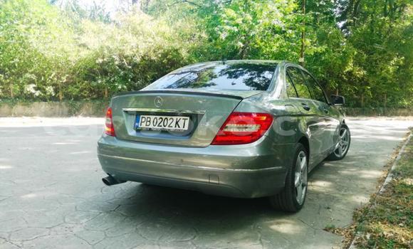 Buy Used Mercedes-Benz 250 Silver Car in Kigali in Rwanda Buy Used Mercedes-Benz 250 Silver Car in Kigali in Rwanda