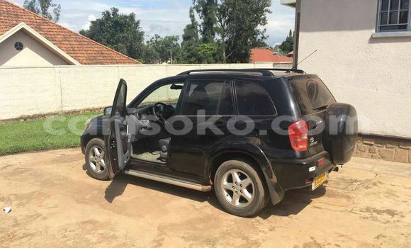 Acheter Occasion Voiture Toyota RAV4 Noir à Kigali, Rwanda Acheter Occasion Voiture Toyota RAV4 Noir à Kigali, Rwanda
