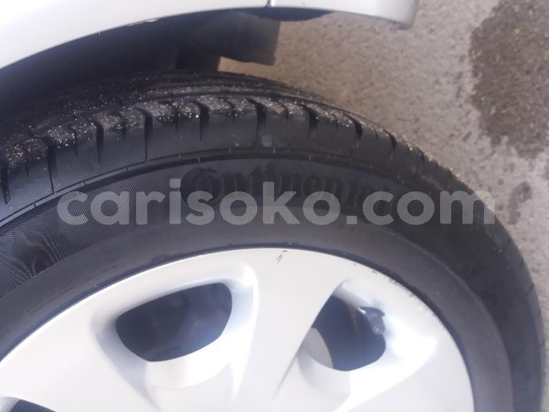 Big with watermark mercedes benz 230 rwanda kigali 10315