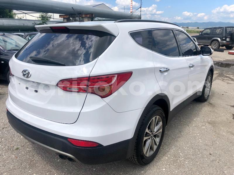 Big with watermark hyundai santa fe rwanda kigali 10330