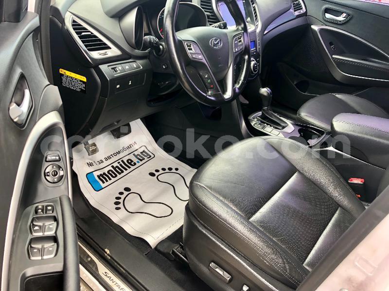 Big with watermark hyundai santa fe rwanda kigali 10330