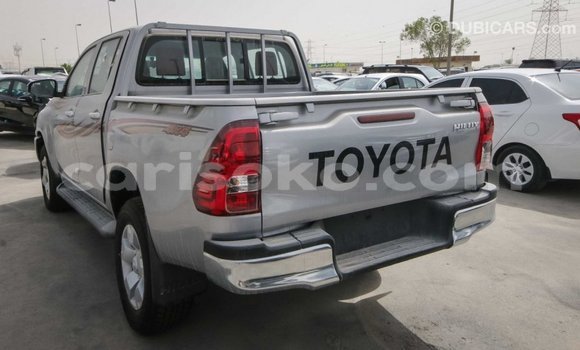 Acheter Import Voiture Toyota Hilux Autre à Import - Dubai, Rwanda Acheter Import Voiture Toyota Hilux Autre à Import - Dubai, Rwanda