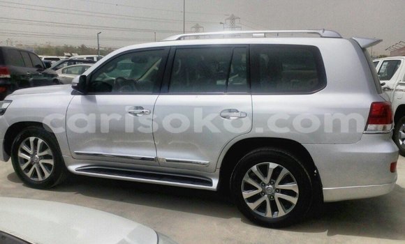 Acheter Import Voiture Toyota Land Cruiser Autre à Import - Dubai, Rwanda Acheter Import Voiture Toyota Land Cruiser Autre à Import - Dubai, Rwanda