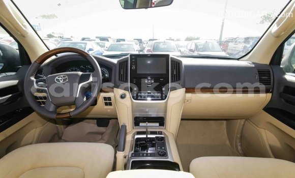 Acheter Import Voiture Toyota Land Cruiser Autre à Import - Dubai, Rwanda Acheter Import Voiture Toyota Land Cruiser Autre à Import - Dubai, Rwanda