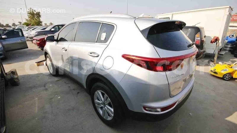 Big with watermark kia sportage rwanda import dubai 10371