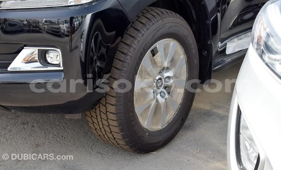 Acheter Import Voiture Toyota Land Cruiser Noir à Import - Dubai, Rwanda Acheter Import Voiture Toyota Land Cruiser Noir à Import - Dubai, Rwanda