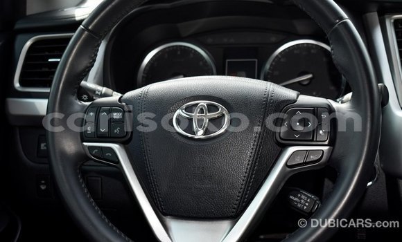 Acheter Import Voiture Toyota Highlander Autre à Import - Dubai, Rwanda Acheter Import Voiture Toyota Highlander Autre à Import - Dubai, Rwanda