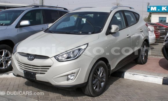 Buy Import Hyundai Tucson Beige Car in Import - Dubai in Rwanda Buy Import Hyundai Tucson Beige Car in Import - Dubai in Rwanda
