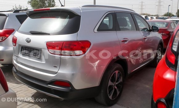 Acheter Import Voiture Kia Sorento Autre à Import - Dubai, Rwanda Acheter Import Voiture Kia Sorento Autre à Import - Dubai, Rwanda