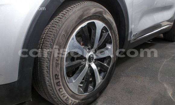 Acheter Import Voiture Kia Sorento Autre à Import - Dubai, Rwanda Acheter Import Voiture Kia Sorento Autre à Import - Dubai, Rwanda