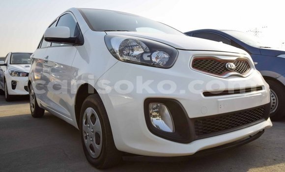 Acheter Import Voiture Kia Picanto Blanc à Import - Dubai, Rwanda Acheter Import Voiture Kia Picanto Blanc à Import - Dubai, Rwanda