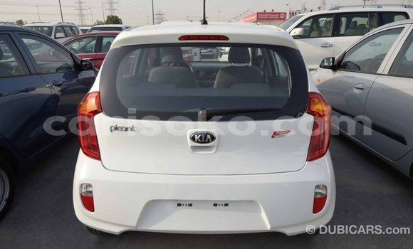 Acheter Import Voiture Kia Picanto Blanc à Import - Dubai, Rwanda Acheter Import Voiture Kia Picanto Blanc à Import - Dubai, Rwanda