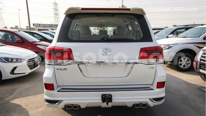 Big with watermark toyota land cruiser rwanda import dubai 10407