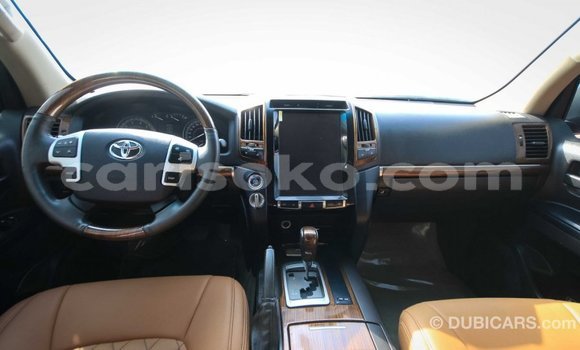 Buy Import Toyota Land Cruiser Brown Car in Import - Dubai in Rwanda Buy Import Toyota Land Cruiser Brown Car in Import - Dubai in Rwanda